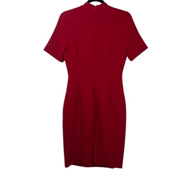 NWOT Badgley Mischka Red Mock Neck Knee Length Dress Pintucks Back Zip Size 4 - Picture 4 of 14